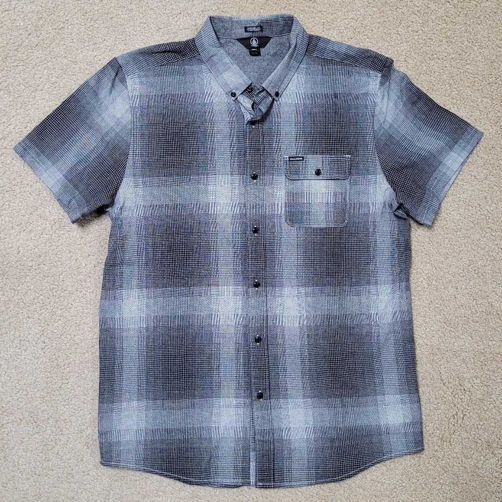 Volcom Modern Fit Button Down Short Sleeve Button… - image 1